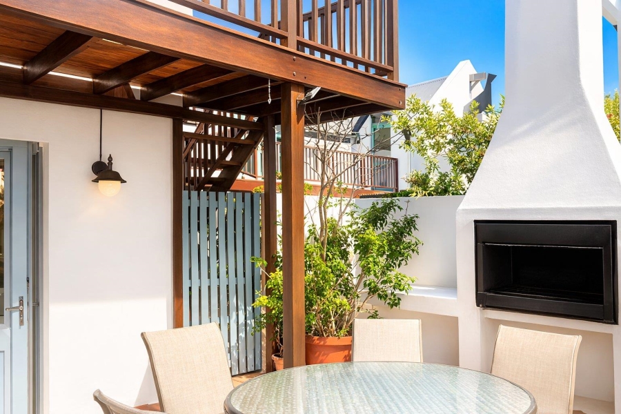 To Let 3 Bedroom Property for Rent in Big Bay Western Cape